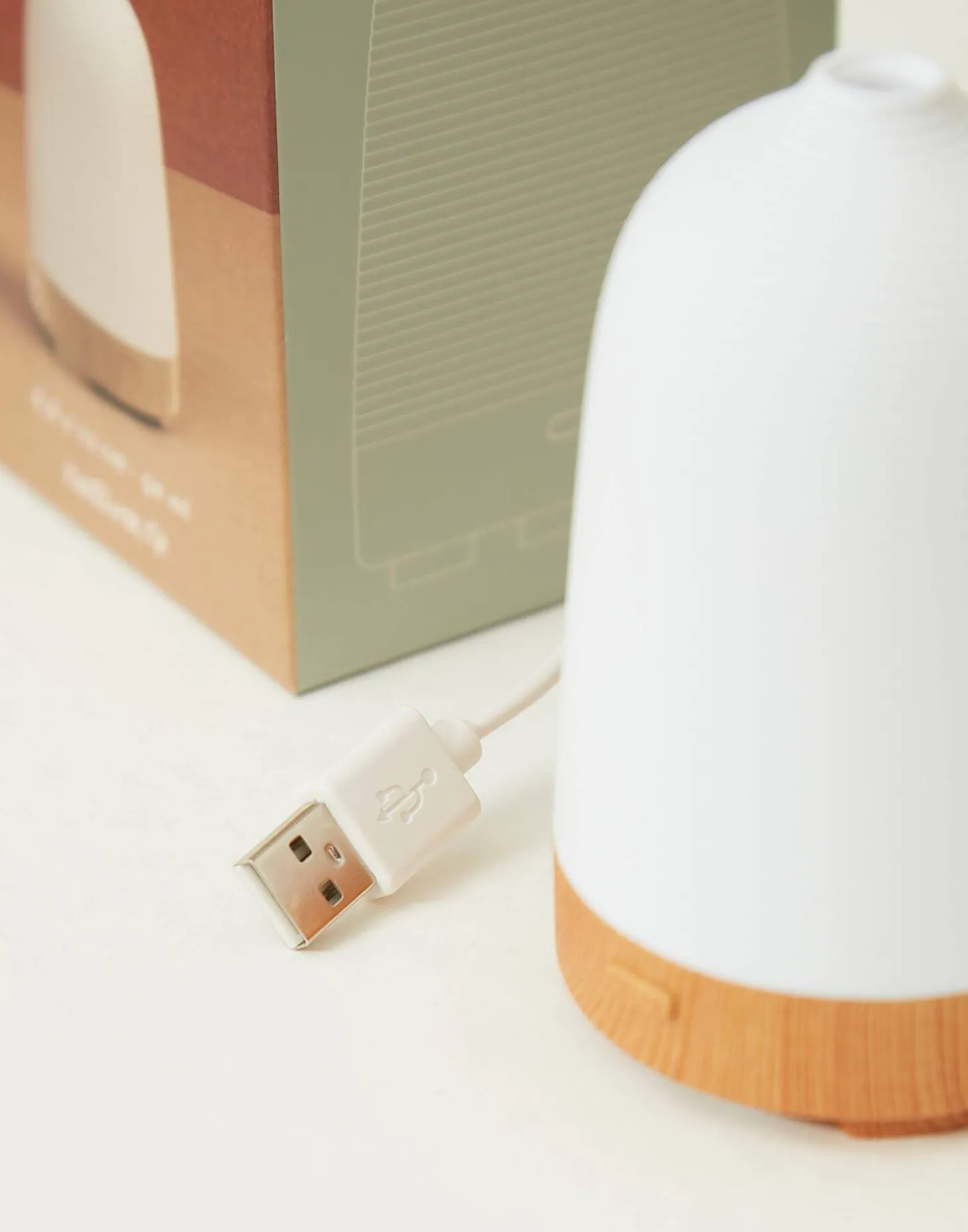 Difusor Aroma Base Color Madera Usb